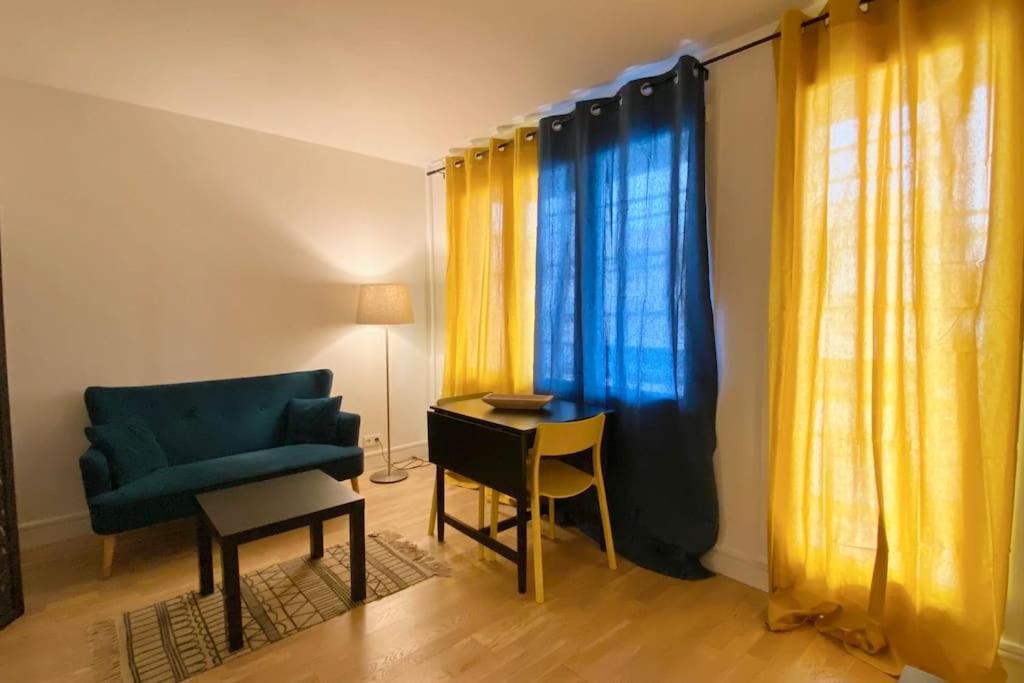 Beau Studio Cosy Et Calme - Face A La Gare De Rosny-Sous-Bois - 20Mn De Paris Et Disneyland Kültér fotó